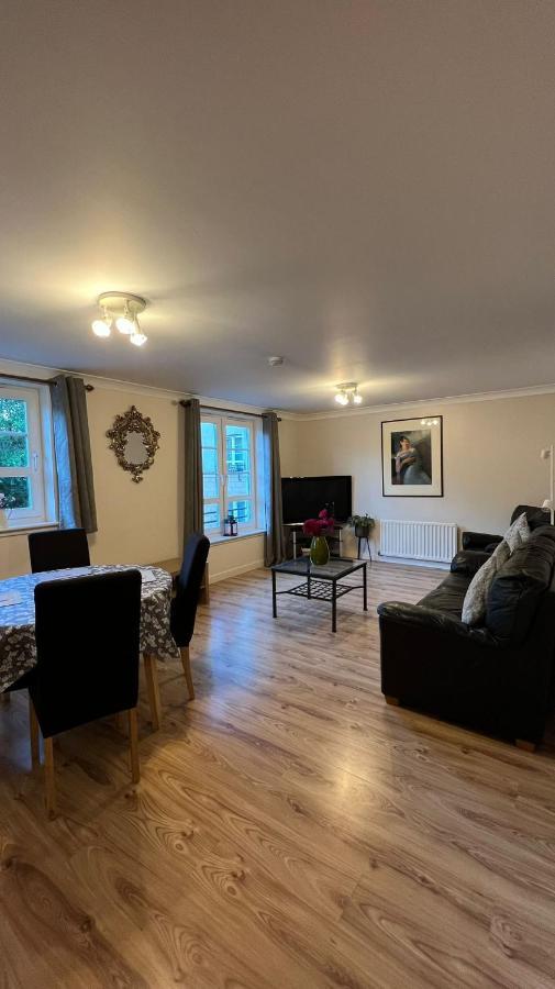 Edinburgh City Centre - Powderhall Modern Spacious 2 Bedroom Apartment With Free Parking Экстерьер фото